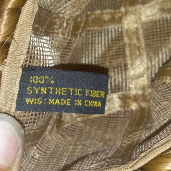 Pony tail wig - Picture 2 of 3